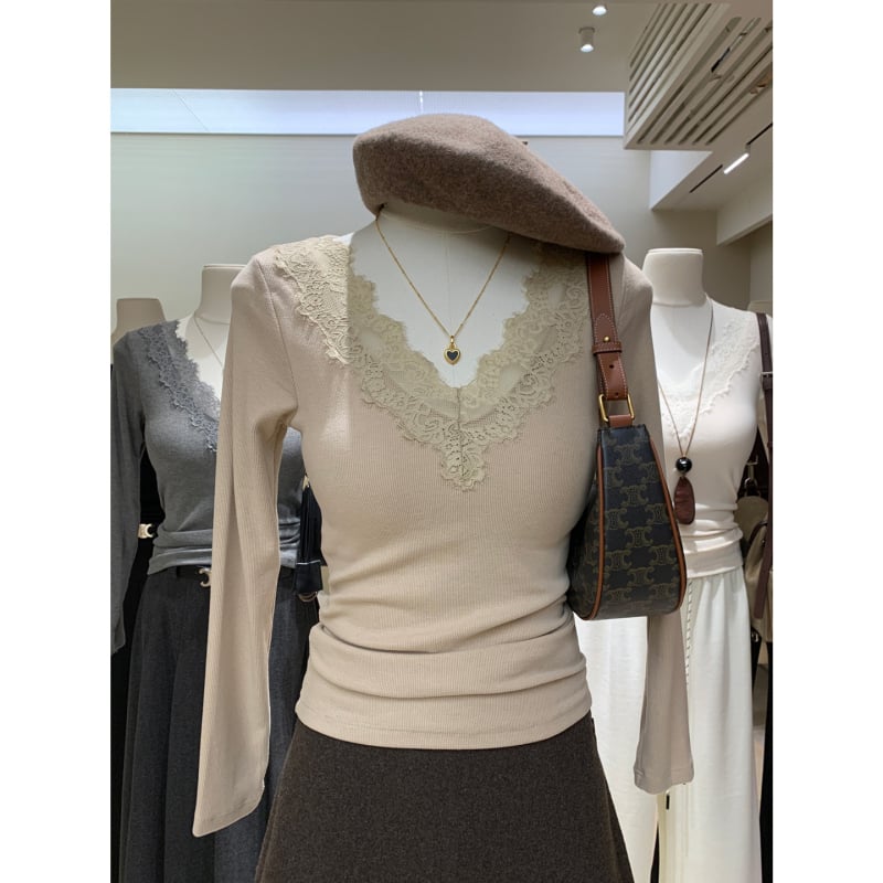 Μπλούζα T‑shirt με δαντέλα, V λαιμό, μακριά μανίκια, ραγκλάν γραμμή, εφαρμοστό, ακρυλικές ίνες