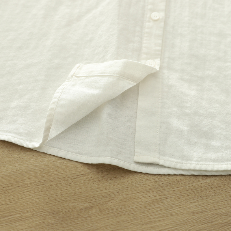 Πουκάμισο από βαμβακερό νήμα με γιακά τύπου doll, δαντελένιες λεπτομέρειες και πιέτες, χαλαρή γραμμή, μακριά μανίκια