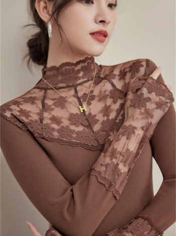 Ženski viskozni pleteni top s čipkom i patchwork dizajnom, polovični visok ovratnik, dugi rukavi, pulover stil