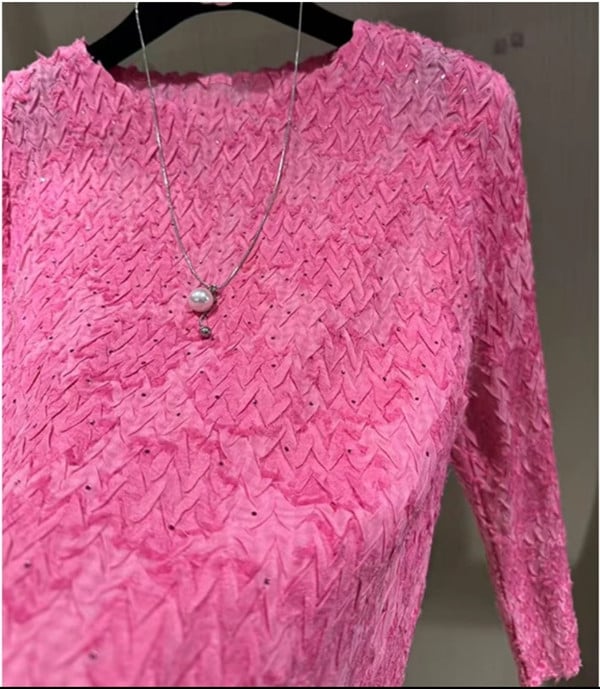 Γυναικείο T-shirt από πολυεστέρα, μακρύ μανίκι, στρογγυλή λαιμόκοψη, στενή γραμμή, Φθινόπωρο 2025