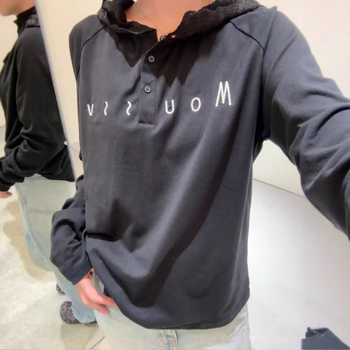 Pleteni pulover s čipkom i izšivanjem, dugi rukavi, kapuljača, opušten kroj, pamuk tkanina, jesen 2025, japansko-korejski casual stil