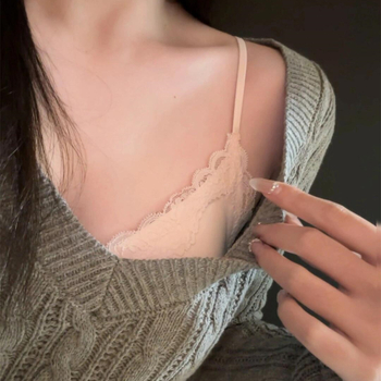 Нейлонов дантелен сутиен безшевен, повдигащ ефект, дишащ, с фиксирани двойни презрамки и нейлонова подплата