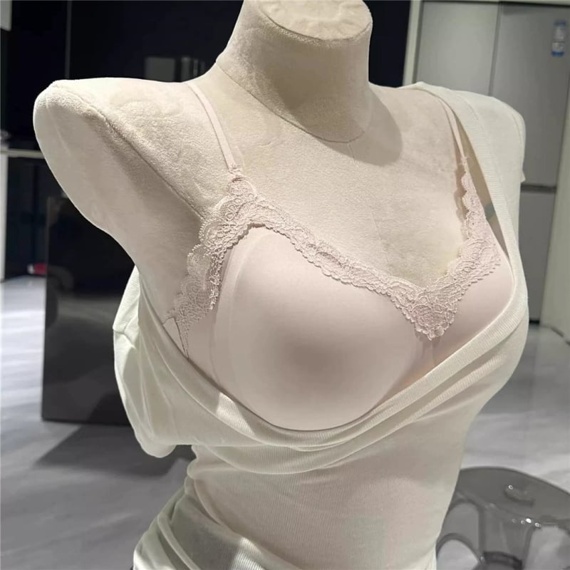 Нейлонов дантелен сутиен безшевен, повдигащ ефект, дишащ, с фиксирани двойни презрамки и нейлонова подплата