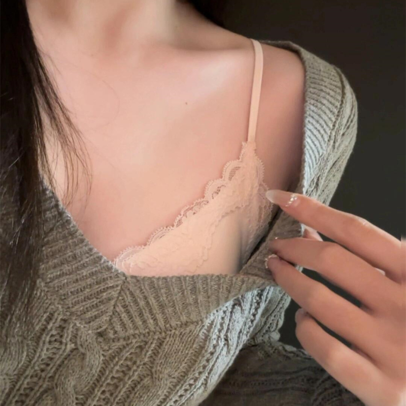 Нейлонов дантелен сутиен безшевен, повдигащ ефект, дишащ, с фиксирани двойни презрамки и нейлонова подплата