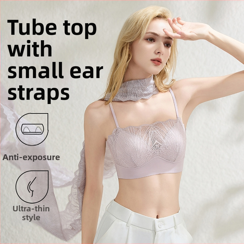 Mežģīnains krūšturis ar trijstūra formu krūšām, plānas veidotas kausus, galvenais audums: neilons, pildījums: spandekss