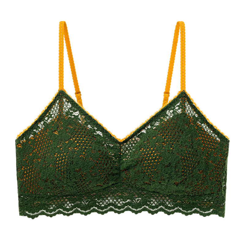 Trijstūru krūšturis bez stieņa, plāns veidots kauss, mežģīņu dekors, galvenais audums neilons 93%, kauss poliesters