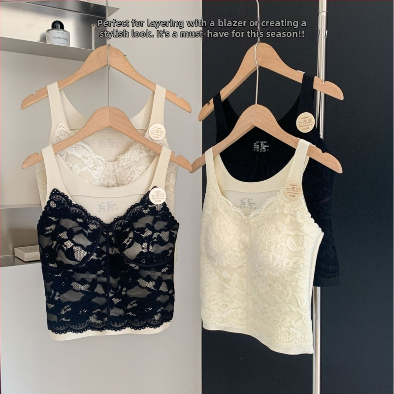 Mežģīņu cami top ar integrētu flesi rudens–ziemas sezonai, šaurs siluets, pilns krūšu kauss, kokvilnas oderējums