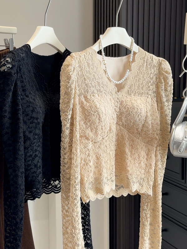 Sieviešu top ar V kaklu, fleece pildījumā, poliesters, mežģīņu stils, garās piedurknes