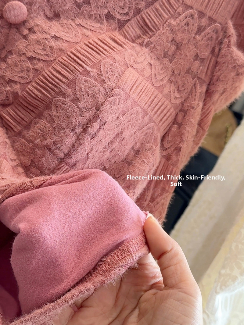 Sievietēm bāzes tops ar V-izgriezumu, mežģīnām un flīsa oderi, garās piedurknes