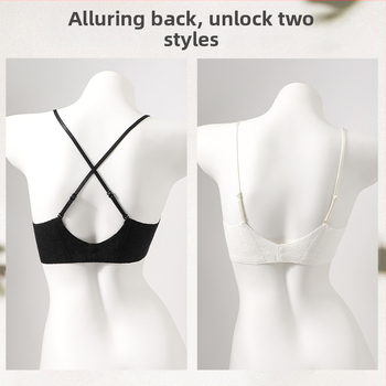 Mežģīņu bralette ar spaghetti siksnām, neilona audums, plāna veidota krūšu kauss ar sūklīti, aizmugurē četrrindu aizdare, fiksētas dubultās plecu siksnas, savilkts siluets, ērtums