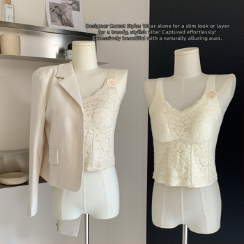 Mežģīņu potīte ar iebūvētiem krūšu spilventiņiem un iekšējo oderi, pilna krūšu forma, vidēja veida kupas, materiāls: neilons un mežģīnes, elpojošs