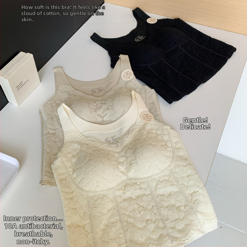 Mežģīņu potīte ar iebūvētiem krūšu spilventiņiem un iekšējo oderi, pilna krūšu forma, vidēja veida kupas, materiāls: neilons un mežģīnes, elpojošs