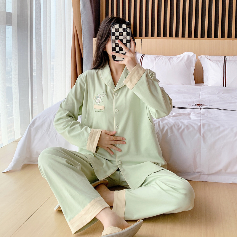 Set pijamale maternitate și alăptare, bumbac, mâneci lungi, deschidere pentru alăptare în față, model desen animat, toamnă 2023