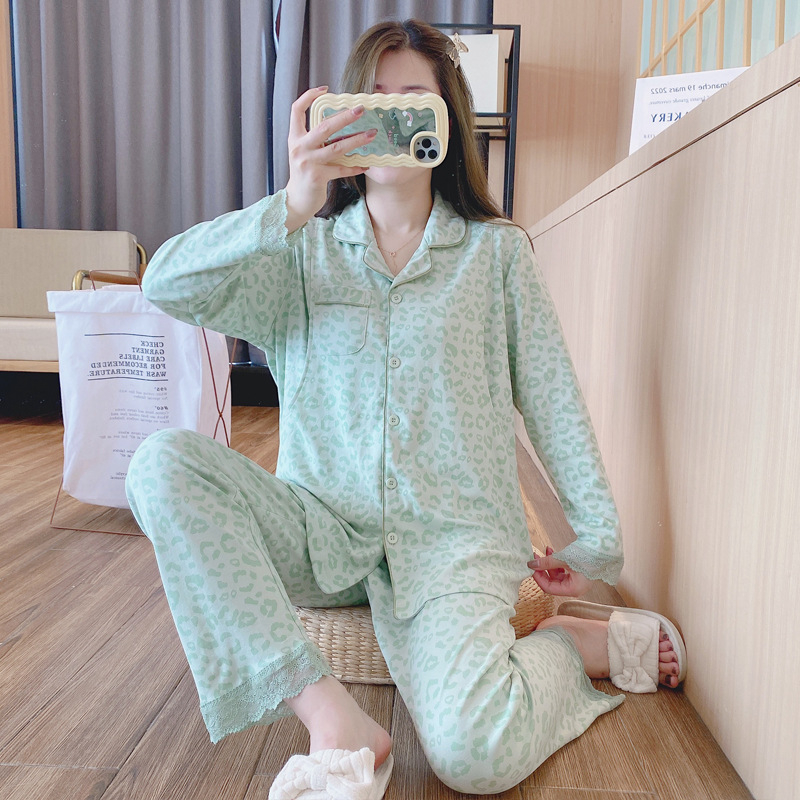 Set pijamale maternitate și alăptare, bumbac, mâneci lungi, deschidere pentru alăptare în față, model desen animat, toamnă 2023