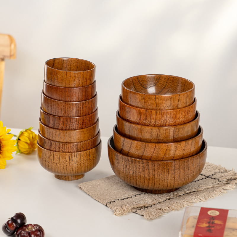 Fából készült tál háztartási japán étkészlethez, vastagított kialakítású, égésálló tál tészta és leves számára, kör alakú, kézzel rajzolt felülettel, modern letisztult stílus, testreszabható logó