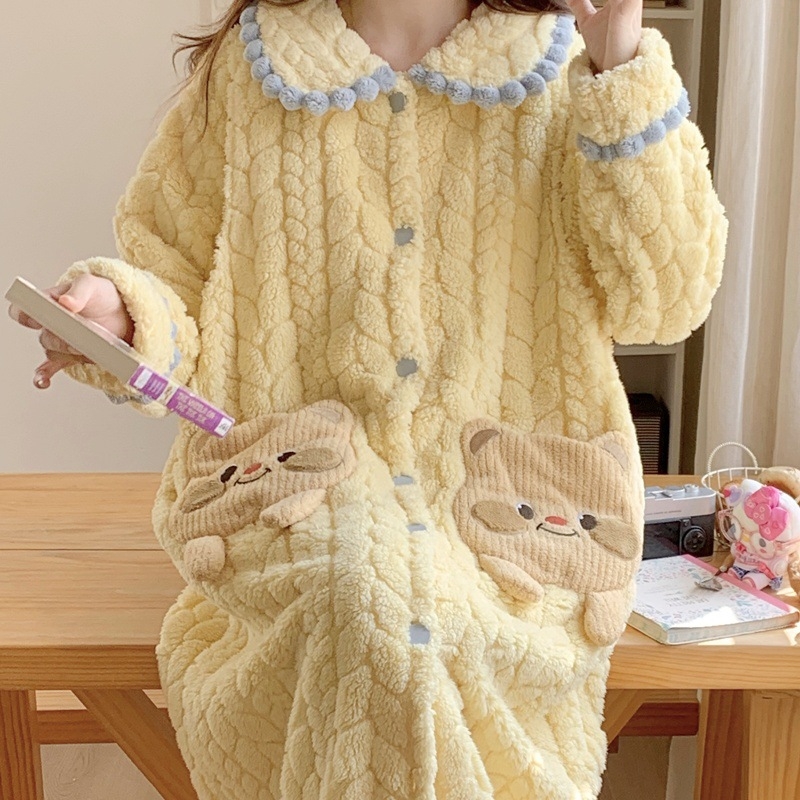 Trudnička noćna haljina za dojenje s cvjetnim uzorkom, dugi rukavi, koralni flis materijal, 95% poliester, jesen-zima.