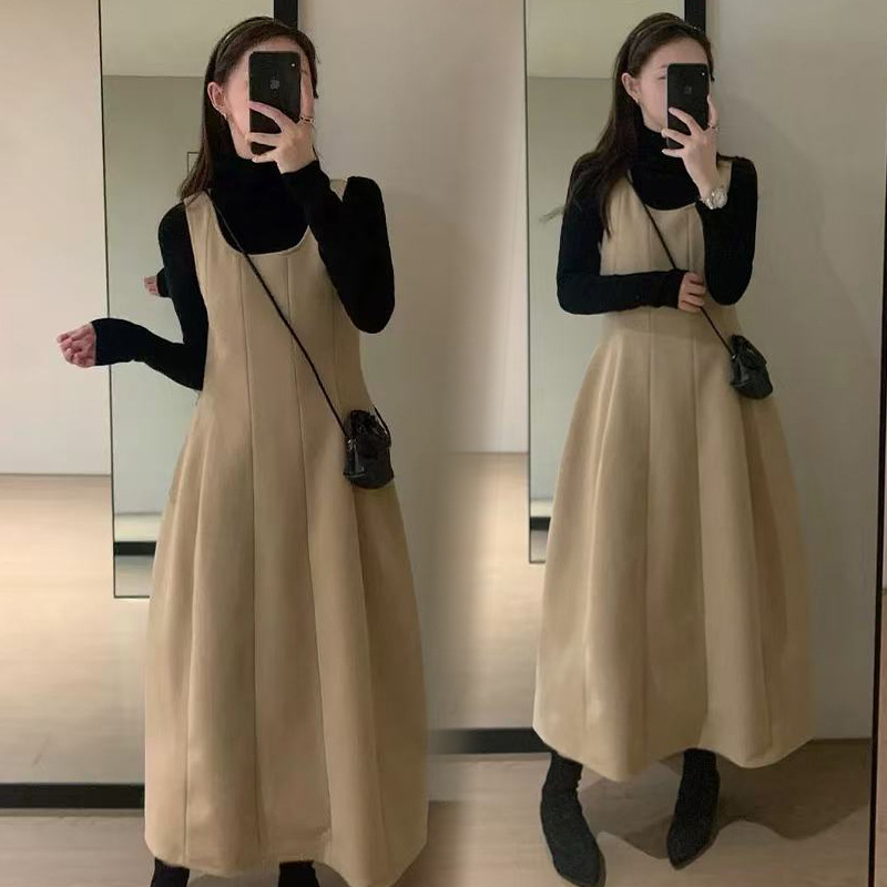 Trudnički set: top s dugim rukavima i okruglim izrezom od pamuka i poliestera, slojevita veste, midi suknja tipa vila, gradski stil