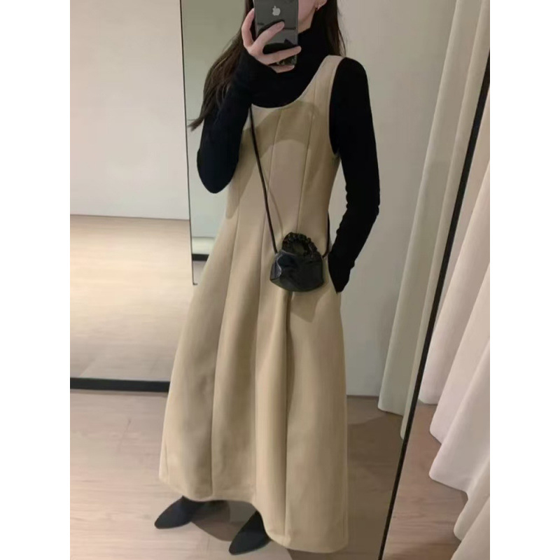 Trudnički set: top s dugim rukavima i okruglim izrezom od pamuka i poliestera, slojevita veste, midi suknja tipa vila, gradski stil