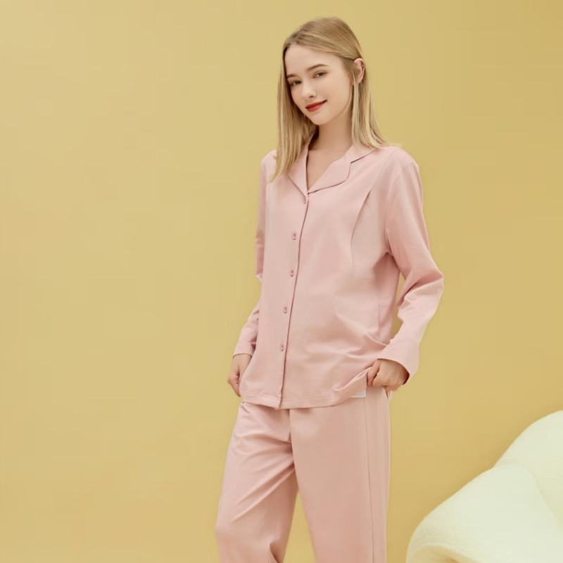 Materinstvo i postporođajno kućno odijelo od 100% pamuka, cardigan stil, s otvorom za dojenje, kvadratni izrez, dugi rukavi i hlače