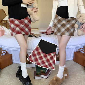 Suknja od vunenog materijala s kariranim uzorkom, kratka, nesimetrični rub, ulični hipster stil