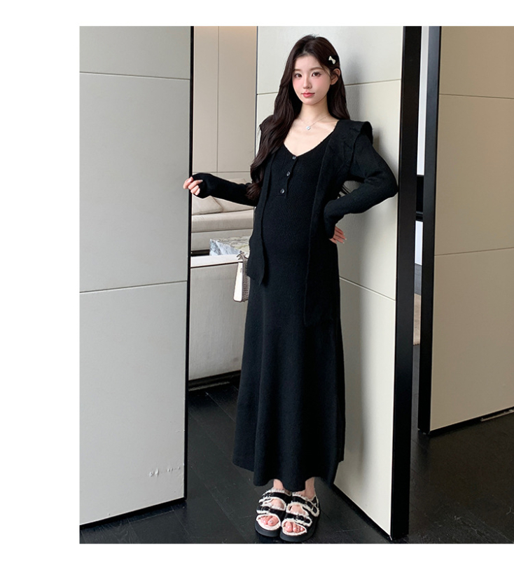 Средна дължина рокля за бременни с V-образно деколте, дълги ръкави, едноцветна, смес акрил и еластан (70–80% акрил, под 30% еластан), Зимна колекция 2025