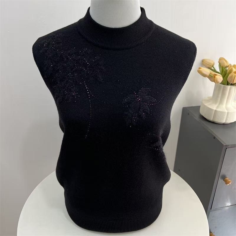 Literāri retro adīts tops, TR audums, PVC ≤30% + Citi 30–50%, princeses piedurknēm, pusaugšējais apkaklīte, brīvs piegriezums