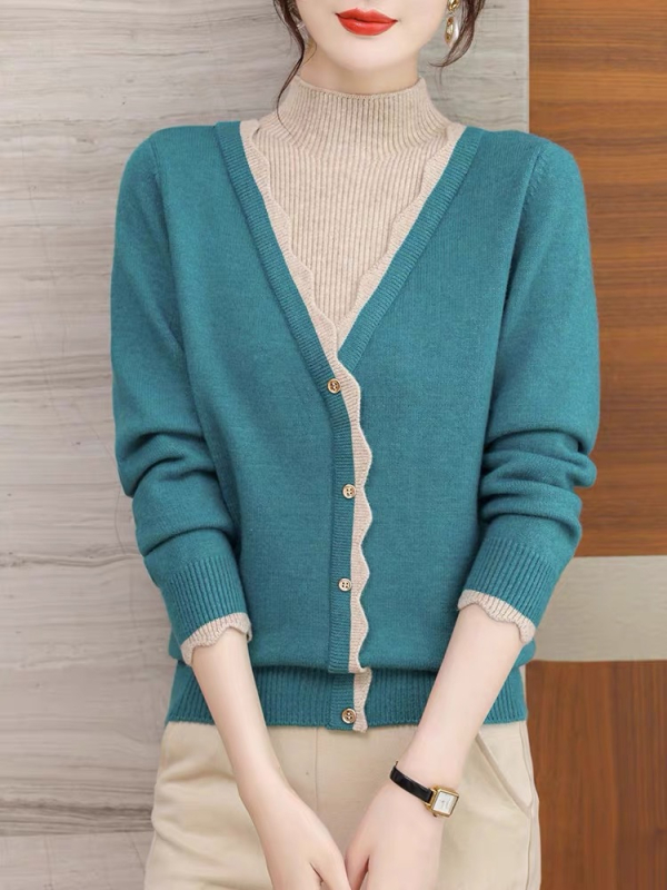 Kafu Love adītais džemperis ar pussaugstu kaklu, mākslīgs divdaļīgs dizains, iekšējā flīss oderes, brīvs piegriezums, ziemas 2023