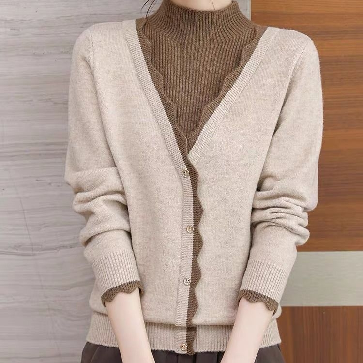 Kafu Love adītais džemperis ar pussaugstu kaklu, mākslīgs divdaļīgs dizains, iekšējā flīss oderes, brīvs piegriezums, ziemas 2023