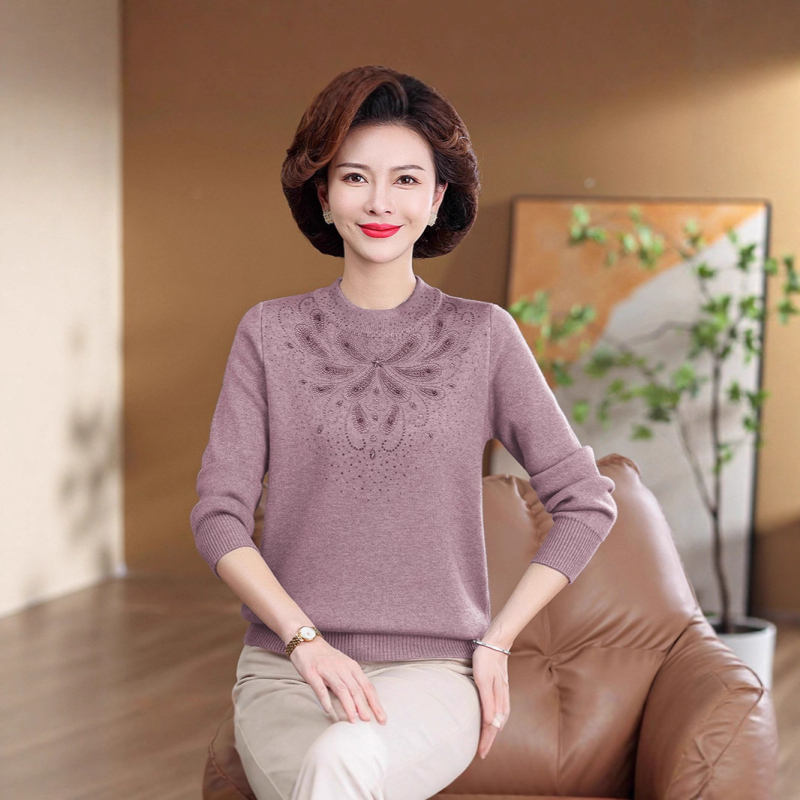 Pulover tricotat cu guler semi-turtleneck, croială lejeră, mâneci lungi, aplicații cu cristale, motif floral/animal