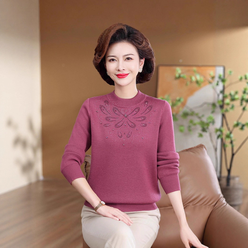 Pulover tricotat cu guler semi-turtleneck, croială lejeră, mâneci lungi, aplicații cu cristale, motif floral/animal