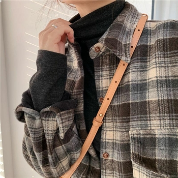 Hosszú ujjú top Sheep velvet anyagból, pulóver stílus, egyszerű fazon, fél-nyakú gallér, karcsú szabás