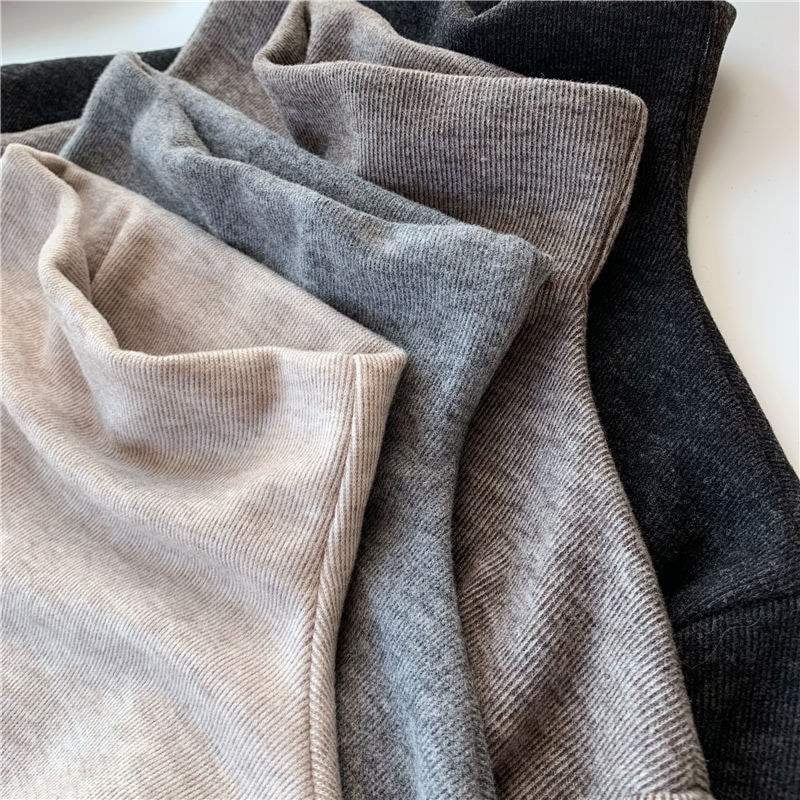 Hosszú ujjú top Sheep velvet anyagból, pulóver stílus, egyszerű fazon, fél-nyakú gallér, karcsú szabás