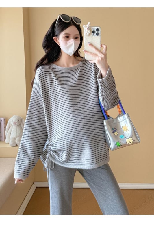 Várandós nőknek csíkos kötött kétrészes szett ősz-télre