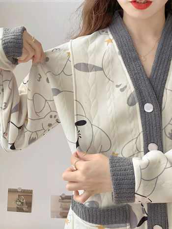 Terhes- és szoptatós pizsama – két darabos, légáteresztő pamut, őszi-téli vastagított anyag, lazán szabott, szoptatási nyílás, hosszú ujjú, nadrág