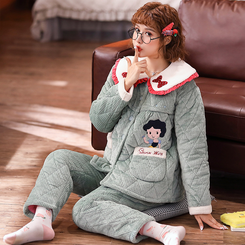 Szoptatós kismama pizsama – téli háromrétegű quiltelt jacquard korall fleece, poliészter, hosszú ujjú, nadrág