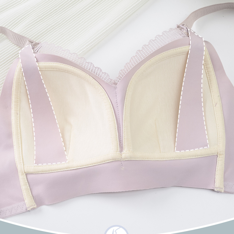 Bezšuvju krūts krūšturis ar plāniem kausiem, priekšējā aizdare, fiksētas siksnas, mežģīne, aizmugurējā trīs rindu aizdares