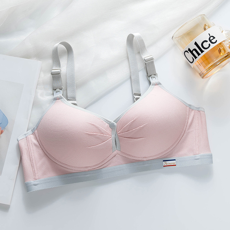 Zīdīšanas krūšturis grūtniecības laikā, bez stieņiem, plānas veidotas krūšu kausi, svītrainais dizains, aizmugurē četru rindu aizdare