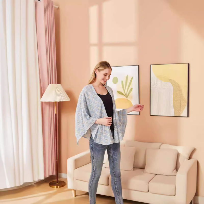 Пелерина за кърмене с каре модел, V-образно деколте, без ръкави, дължина 50–65 см, памучно-смесена материя (95% памук)