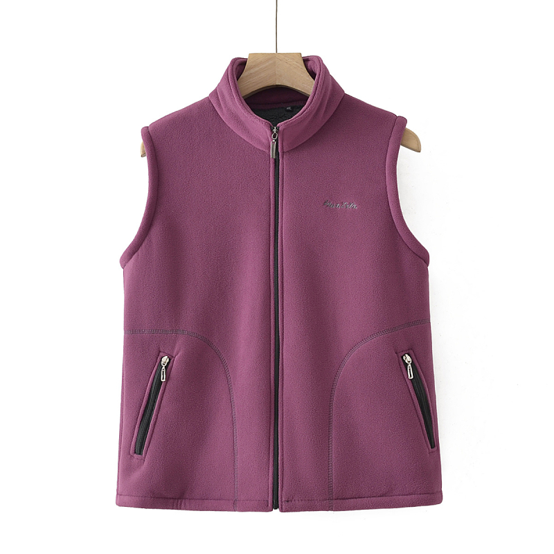 Ženski kardigan-vest od granuliranog velura, fleec podstava, stojeći ovratnik, jesen 2025