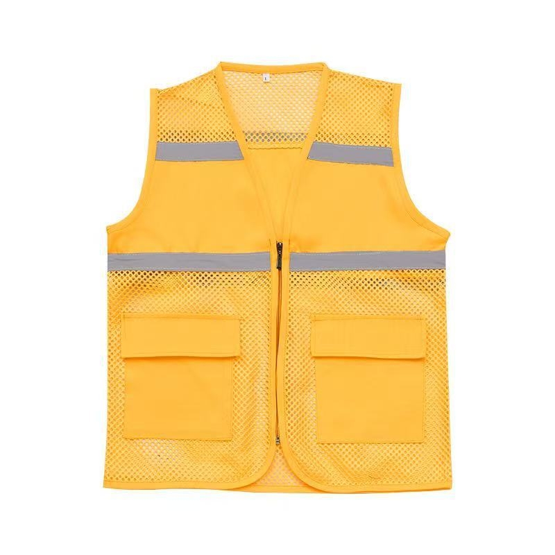 Helkurvest logoga vabatahtlikele ja kulleritele – aukudega muster, tõmblukk, vaba lõige, sobib kõigile aastaaegadele, helkuriribad