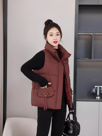 Ženski debeli prsluk-jakna bez rukava sa stojećim ovratnikom, jesen 2024, mješavina tkanina: spandex 50–70% + regenerirana celuloza 30–50%