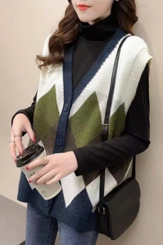 Плетена жилетка от chenille с поло яка, квилтиран модел, тясна кройка, 50–70% спандекс, пролет 2025