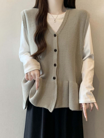 Kötött ujjatlan mellény V-nyakú kivágással, egyszínű, hossz 50–65 cm, spandex tartalom 30% alatt