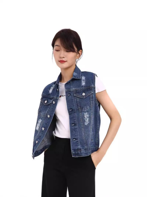 Denim szakadt mellény ujj nélküli, polo nyakú, rövid hosszúságú, elöl egyrészes gombos zárás, laza szabás, 90–95% pamut