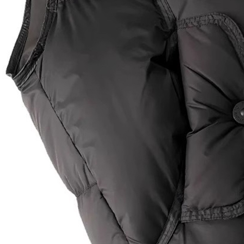 Sieviešu dūnu veste, regulāra piegriezums, dūnu pildījums 51-55%, stojamais apkaklis, priekšējais rāvējslēdzējs