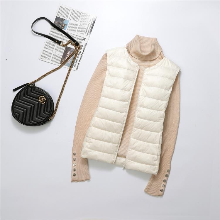 Női pehelyes mellény, 50% pehelytartalom, hossz 50–65 cm, cipzár