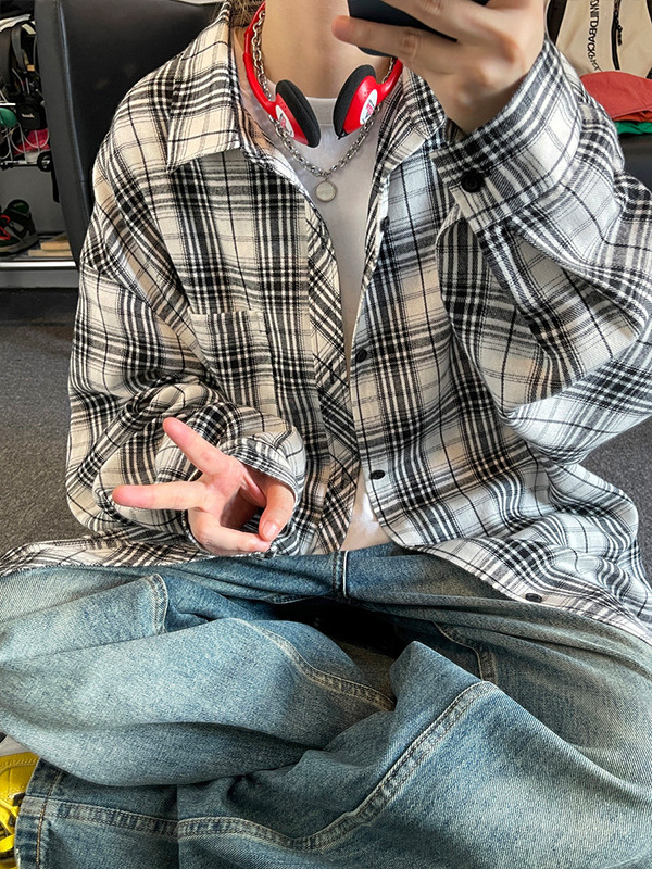 Cămașă-cardigan lejeră pentru bărbați, mânecă lungă, model în carouri, stil japonez retro, guler ascuțit, amestec bumbac-poliester (bumbac 31–50%), toamnă 2025