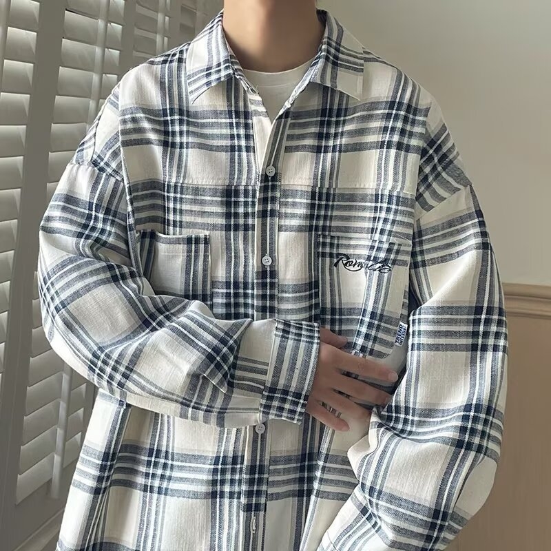 Cămașă-cardigan lejeră pentru bărbați, mânecă lungă, model în carouri, stil japonez retro, guler ascuțit, amestec bumbac-poliester (bumbac 31–50%), toamnă 2025