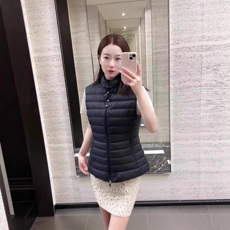 Пухена жилетка с найлонова материя, 86–90% пух от бяла патка, Слим фит