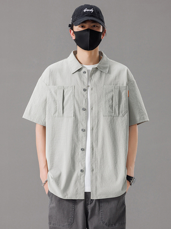 Pánska letná košeľa v japonskom štýle, úzky strih, golier s piatimi bodmi, detail vrecka